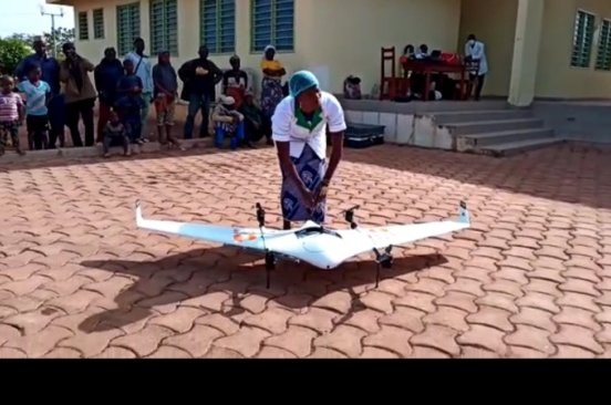 Sending medical product Benin Flying Labs 1