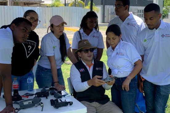 Students from the Drones a la Obra Program during the Drone Flight Practices 2 Nathali Herasme Mendez