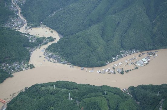 1024px 令和2年 2020年 7月3日からの大雨 斜め写真 球磨川地区 熊本県八代市 芦北町 球磨村 124 A2493 1