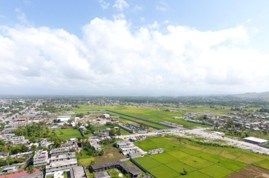 A drone shot of the cayes La Sinal Commune in Haiti.