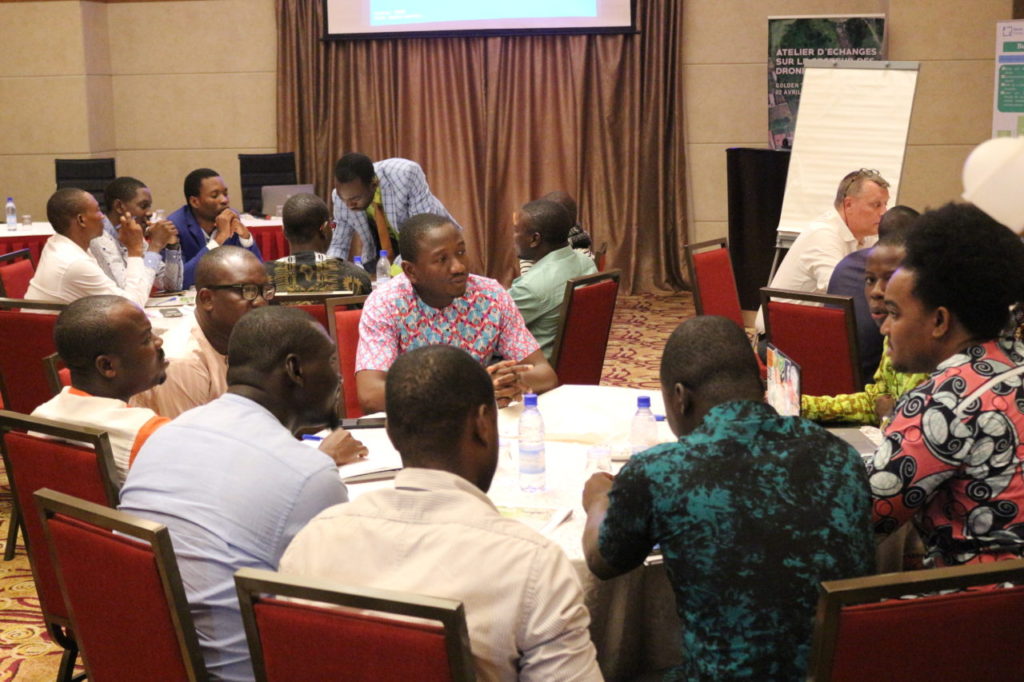 Group discussion among the Benin workshop participants